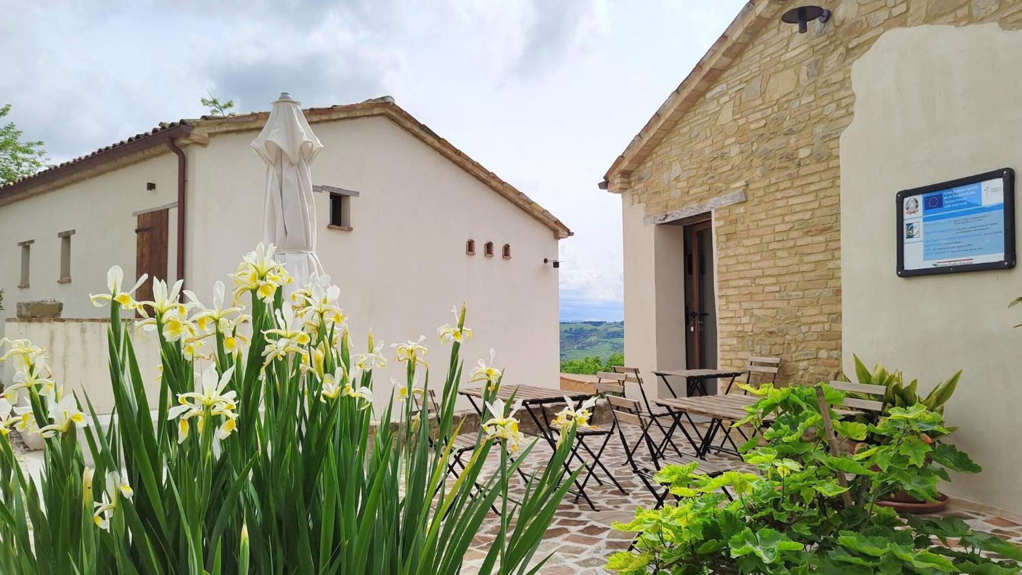 Borgo Calbianco - Private House With Pool & Airco Villa Cerreto Castello Ngoại thất bức ảnh